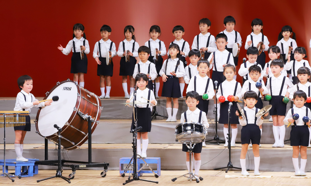 幼稚園まつり（音楽リズム発表会）